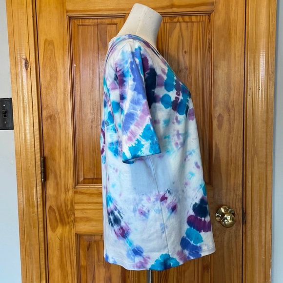 Tye dye t-shirt - Picture 7 of 10